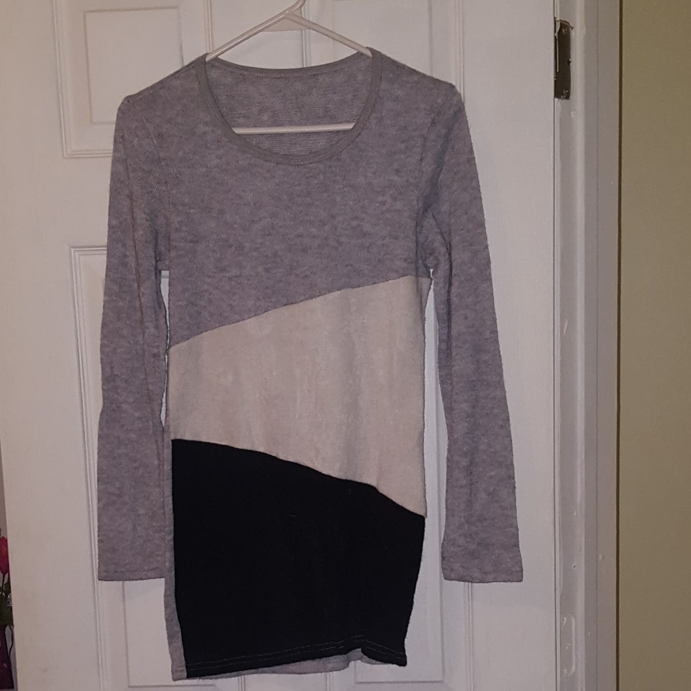 Long Sleeve thin sweater (S/M)